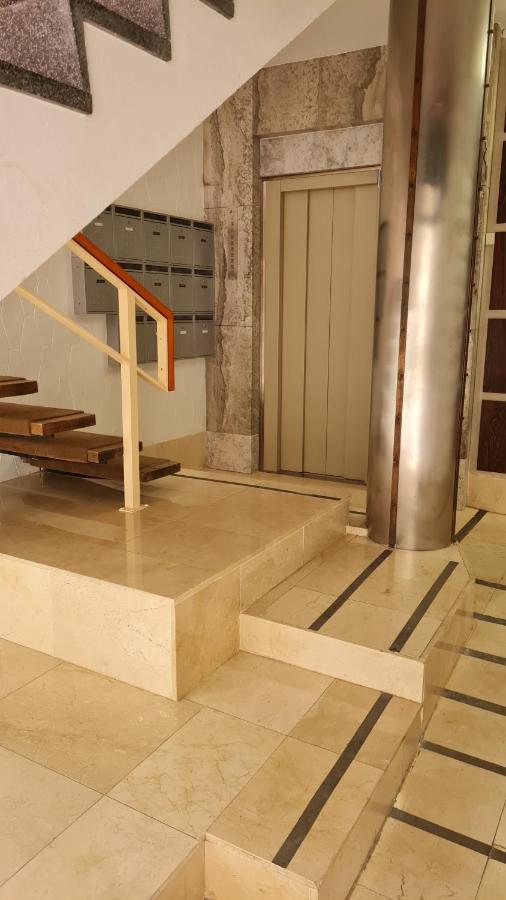 Apartamento Tiziano Mercado Central Apartment Valencia Bagian luar foto