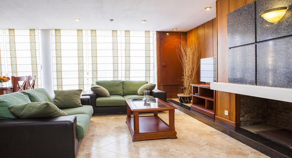 Apartamento Tiziano Mercado Central Apartment Valencia Bagian luar foto